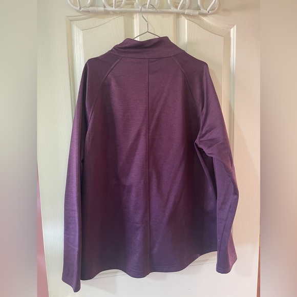 Zip-up purple hoodie - Picture 2 of 3